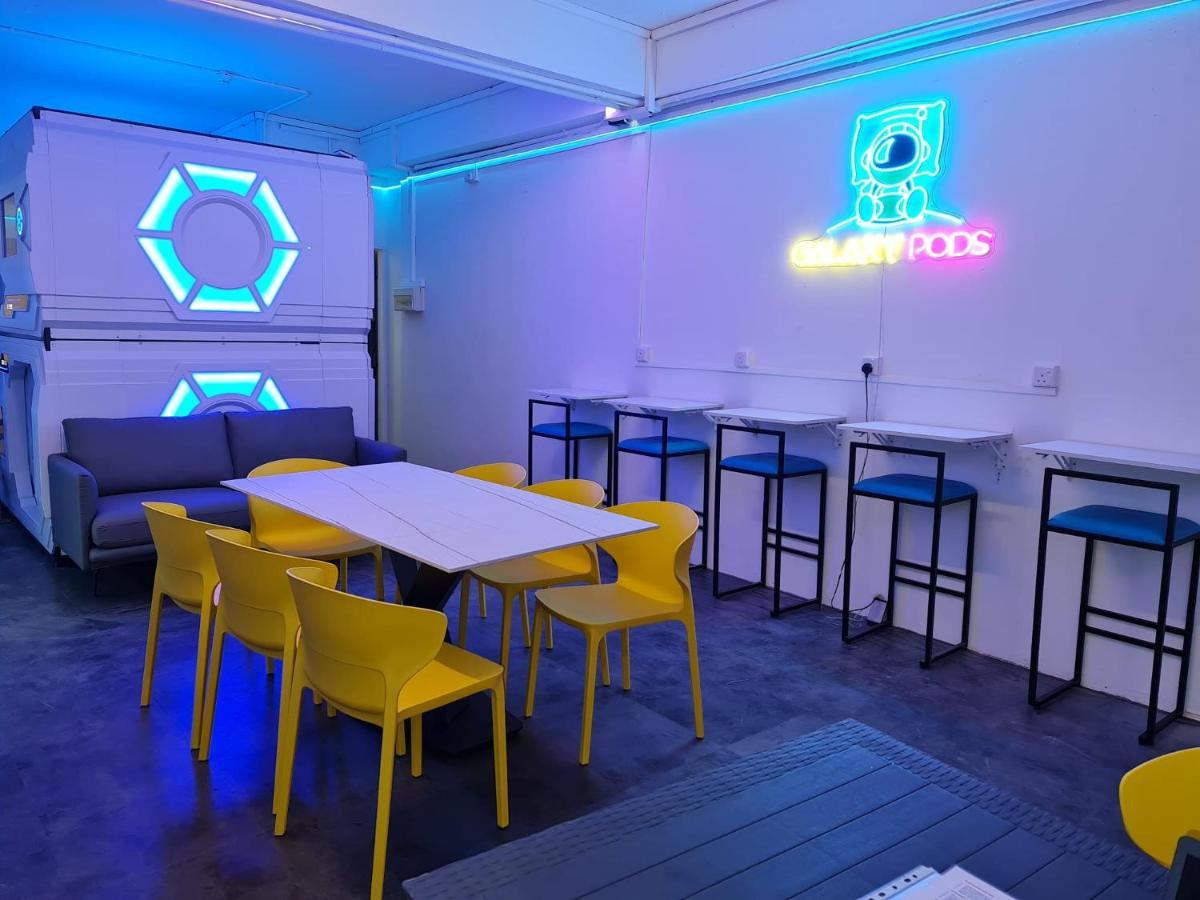 Galaxy Pods Capsule Hotel Boat Quay Singapura Luaran gambar