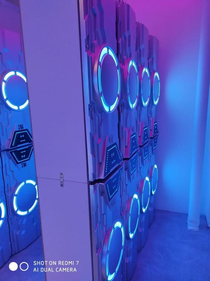 Galaxy Pods Capsule Hotel Boat Quay Singapura Luaran gambar